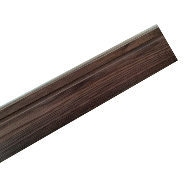 Len chân tường nhựa 229